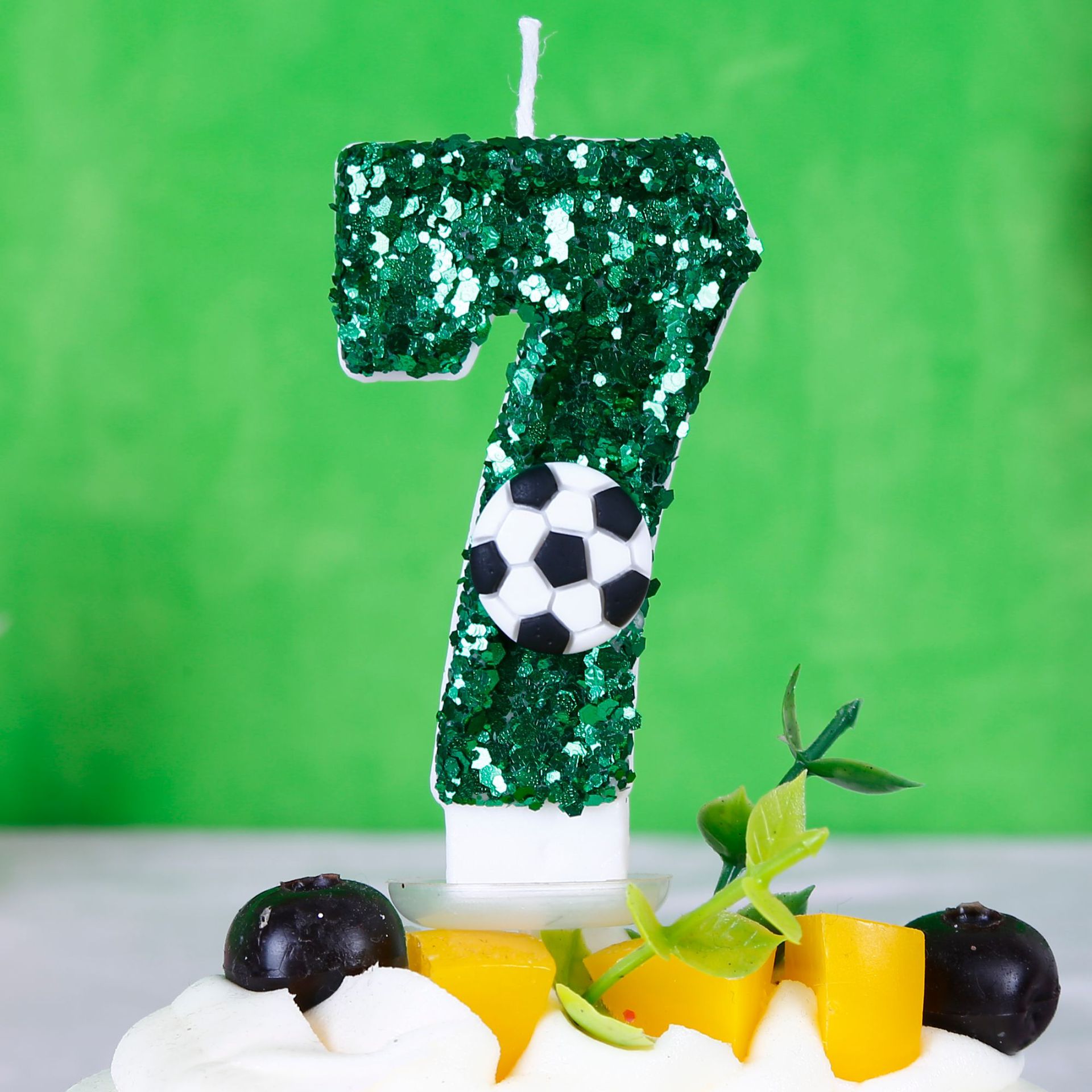 Boy Series 3D Green Football B – обзор и цена Holiday Candle Set